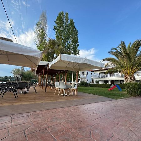 Regos Resort Hotel Neos Marmaras Bagian luar foto